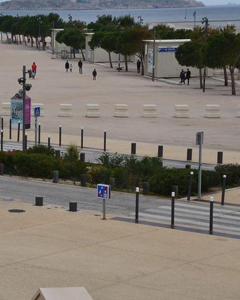 Esplanade Du J4