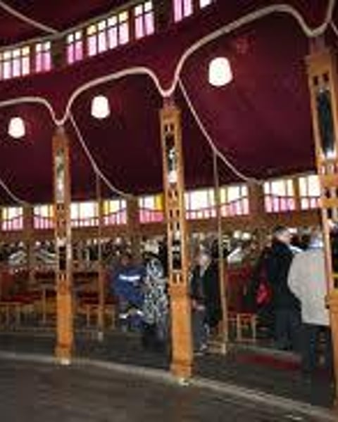 Magic Mirror Istres