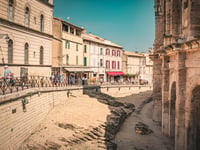 Arles
