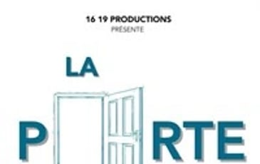 La porte à côté