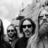 Blood Incantation et Gong