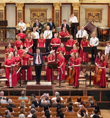 Võru Music School Symphony Orchestra à Tarascon