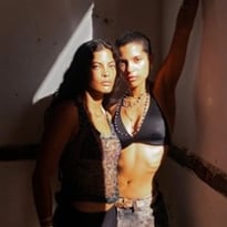 Ibeyi, tournée