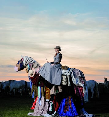 Amazones ! Cavalières et Icônes de Mode