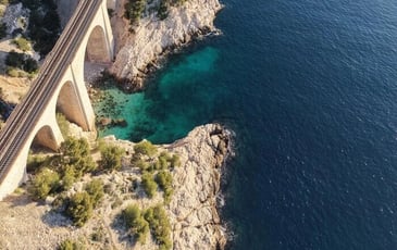 A la découverte de la ligne ferroviaire de la Côte Bleue en TER ZOU !