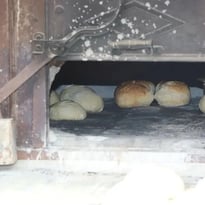 Confection et vente de pain comme autrefois