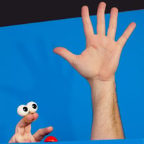 Hands Up !