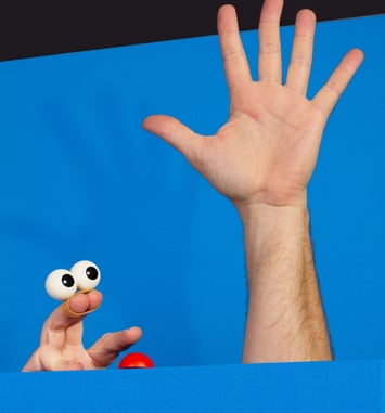 Hands Up !