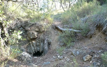 Le long de l'aqueduc romain de Traconnade à Jouques