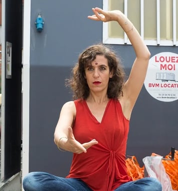 Une femme est un artichaut
