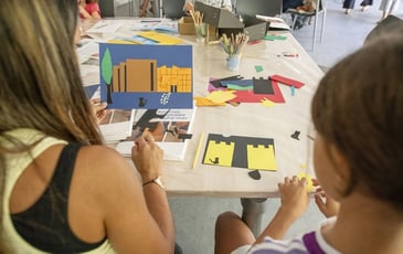 Les Archives nationales d'outre-mer ont 60 ans : architectes en herbe  explorez le bâtiment et les fonds !