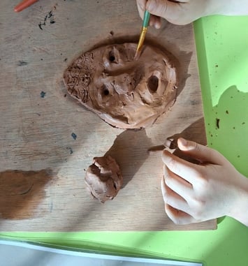 Le dessous des masques