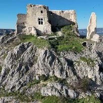 Visite guidée du Castellas de Roquemartine et animations médiévales