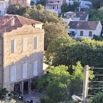 Les rocailles au cœur de Marseille, Villa Costa