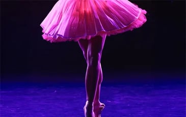 La Belle au bois dormant dans un spectacle étincelant