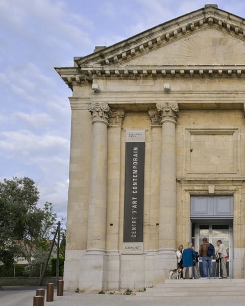 Centre d'art contemporain Les Pénitents Noirs