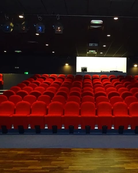 L'acte 12 Theatre