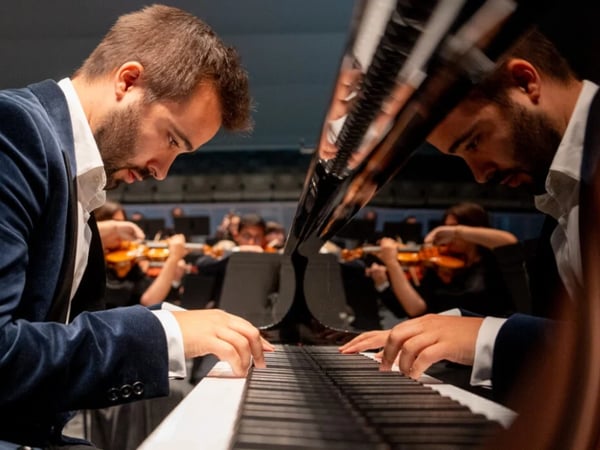 Le Piano entre nuit, danse et nostalgie