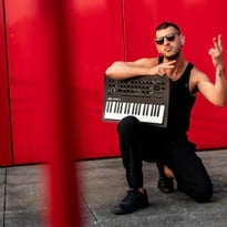 Live set d'Isam Elias