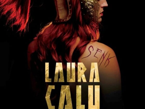 Laura Calu, Senk