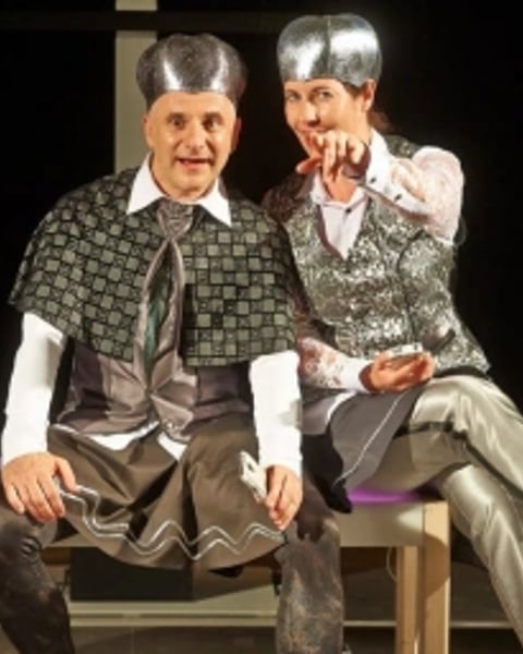 Précieux(ses), le Grand Bureau des Merveilles