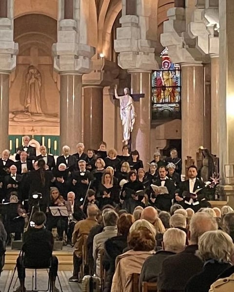 L'Homme armé - une messe pour la paix de Karl Jenkins par les Chœurs de Provence