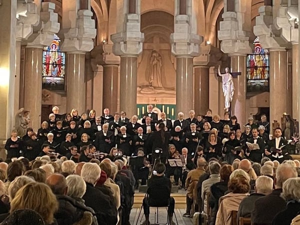 L'Homme armé - une messe pour la paix de Karl Jenkins par les Chœurs de Provence