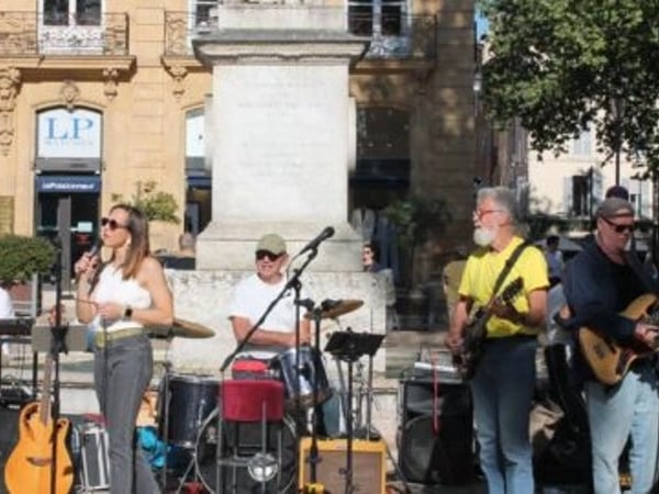 True Ones en concert